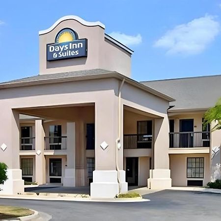 Days Inn & Suites By Wyndham Fort Valley Exteriér fotografie